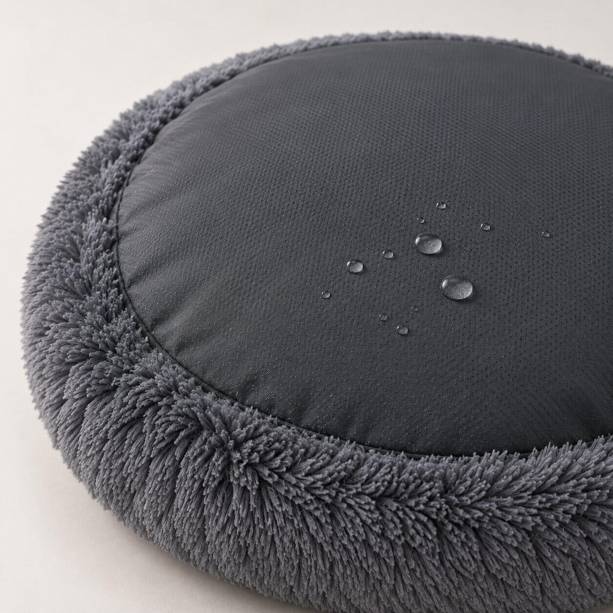 Hundebett Donut – flauschiger Langflor-Plüsch zum Einrollen