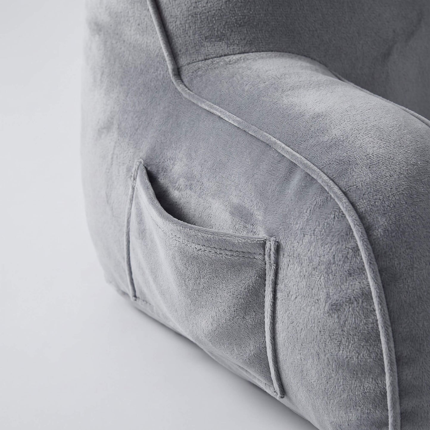 Lesekissen für Bett und Sofa – mit Armlehnen